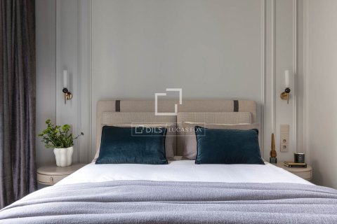 Apartamento en venta en Barcelona, España 4 dormitorios, 201 m2 No. 150826 - foto 10