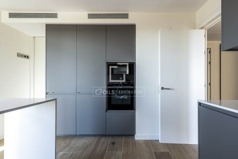 Penthouse for sale in Esplugues de Llobregat, Barcelona, Spain 4 bedrooms, 162 sq.m. No. 150825 - photo 9