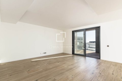 Penthouse for sale in Esplugues de Llobregat, Barcelona, Spain 4 bedrooms, 162 sq.m. No. 150825 - photo 4