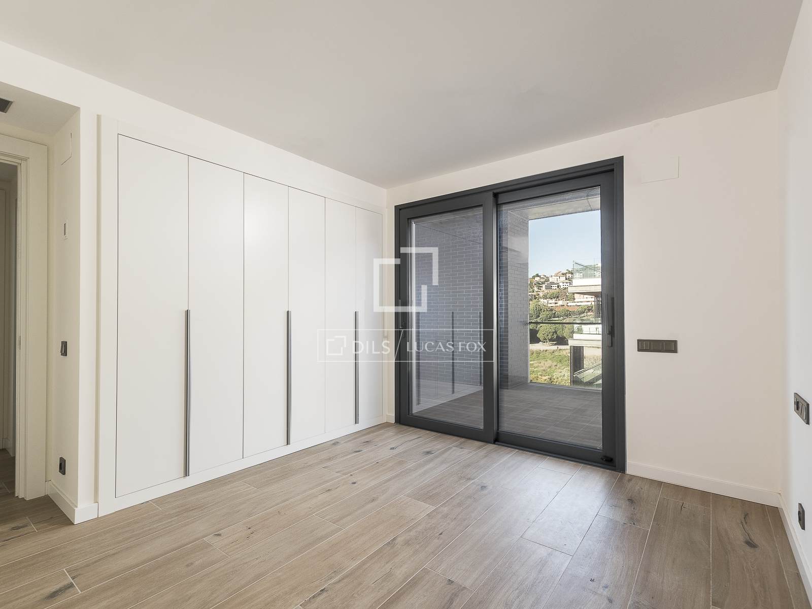 Ático en Esplugues de Llobregat, Barcelona, España 4 dormitorios, 162 m2 No. 150825