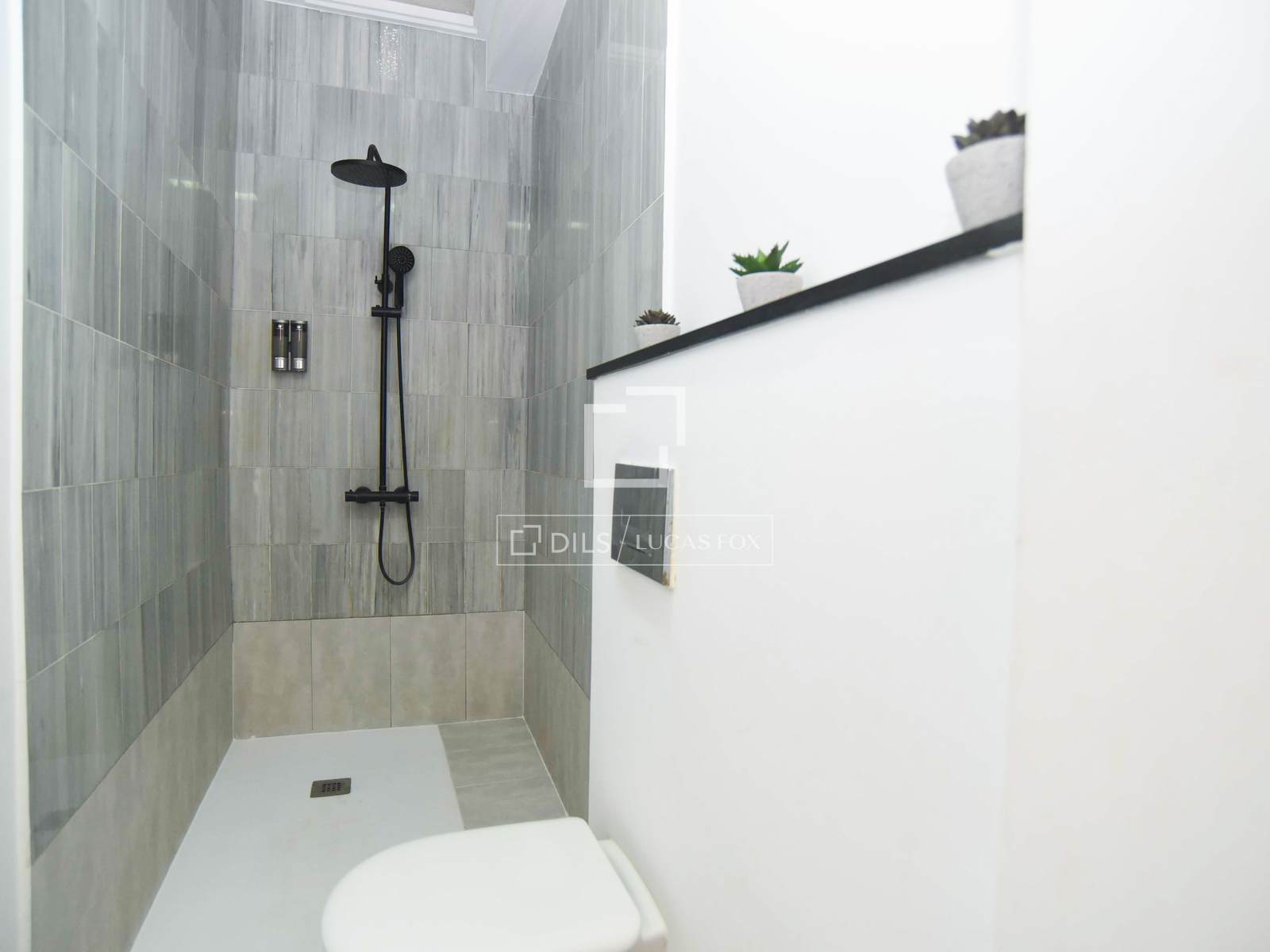 Квартира в Барселона, Испания 3 спальни, 160м2 №150830