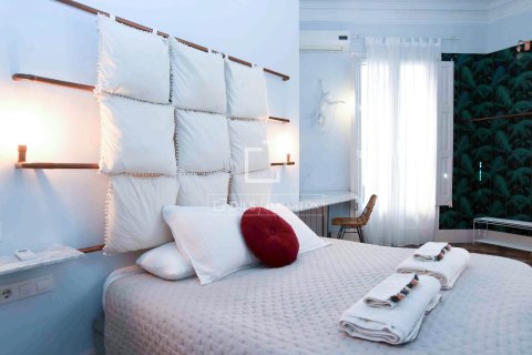 Apartament w Barcelona, Hiszpania 3 sypialnie, 160 mkw. nr 150830 – zdjęcie 4