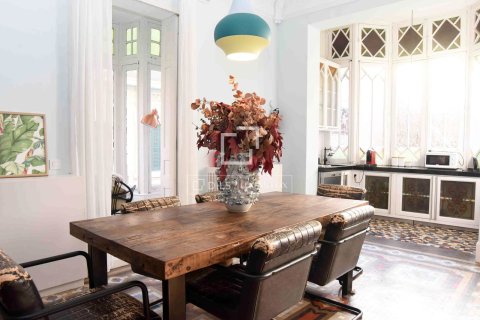 Apartament w Barcelona, Hiszpania 3 sypialnie, 160 mkw. nr 150830 – zdjęcie 25