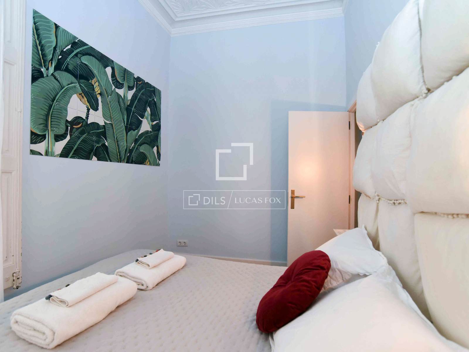 Квартира в Барселона, Испания 3 спальни, 160м2 №150830