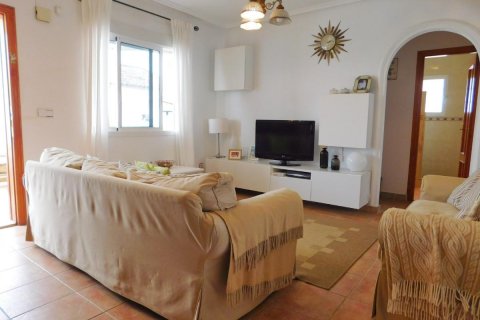 Huvila myytävänä San Miguel de Salinas, Alicante, Espanja, 3 makuuhuonetta, 135 m2 No. 113002 - kuva 10