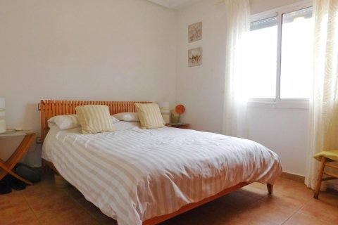 Huvila myytävänä San Miguel de Salinas, Alicante, Espanja, 3 makuuhuonetta, 135 m2 No. 113002 - kuva 23
