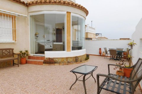 Huvila myytävänä San Miguel de Salinas, Alicante, Espanja, 3 makuuhuonetta, 135 m2 No. 113002 - kuva 5
