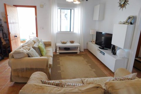 Huvila myytävänä San Miguel de Salinas, Alicante, Espanja, 3 makuuhuonetta, 135 m2 No. 113002 - kuva 9