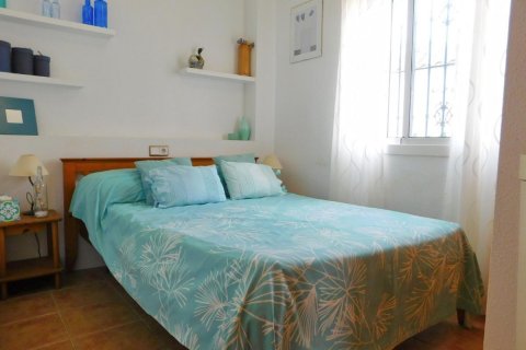 Huvila myytävänä San Miguel de Salinas, Alicante, Espanja, 3 makuuhuonetta, 135 m2 No. 113002 - kuva 26