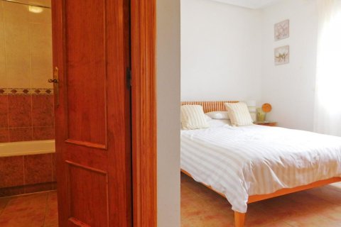 Huvila myytävänä San Miguel de Salinas, Alicante, Espanja, 3 makuuhuonetta, 135 m2 No. 113002 - kuva 22
