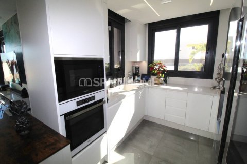 Willa w Torrevieja, Alicante, Hiszpania 3 sypialnie, 192 mkw. nr 155340 – zdjęcie 17