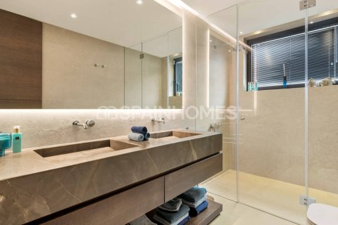 Willa w Benahavis, Malaga, Hiszpania 5 sypialni, 595 mkw. nr 155339 – zdjęcie 30