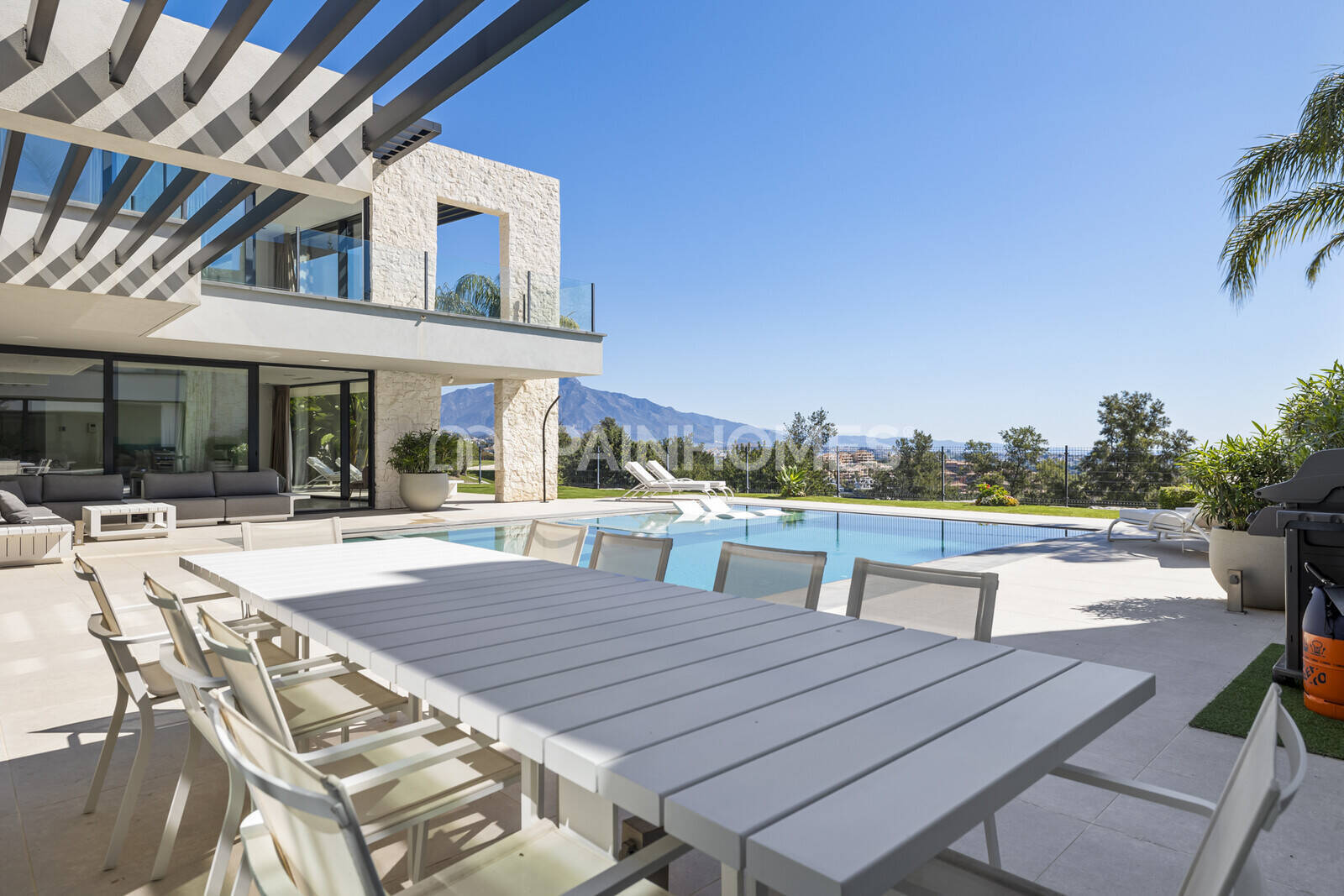 Huvila Benahavis, Malaga, Espanja 5 makuuhuonetta, 345 m2 No. 155338