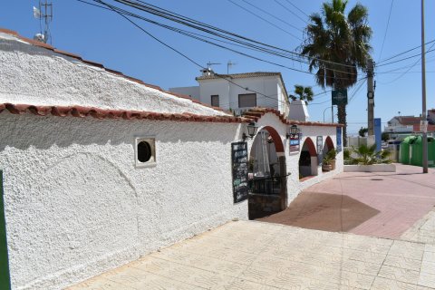 Kommersiell fastighet till salu i Ciudad Quesada, Alicante, Spanien 240 kvm. Nr. 147389 - foto 16