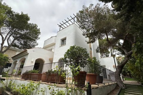 Villa for sale Dehesa De Campoamor, Alicante, Spain 5 bedrooms, 306 sq.m. No. 115586 - photo 3