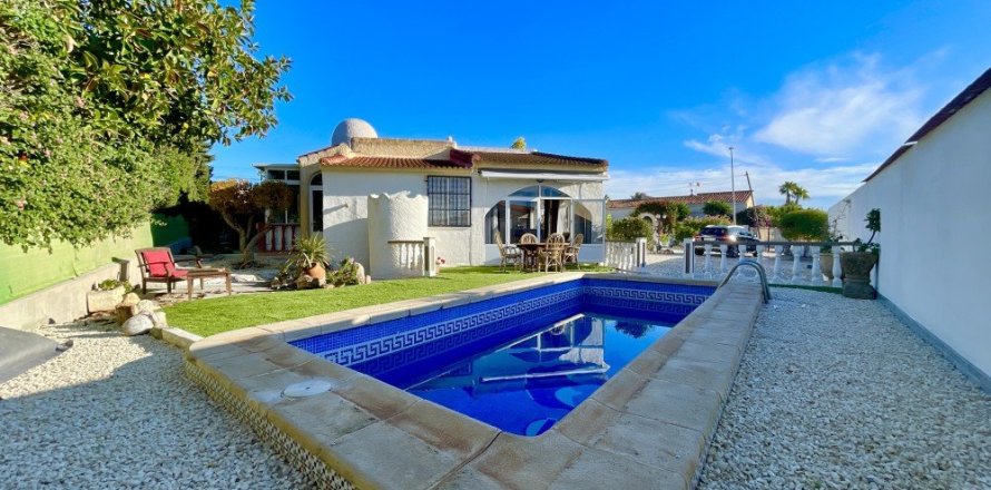 Villa en Ciudad Quesada, Alicante, España 4 dormitorios, 237 m2 No. 155925