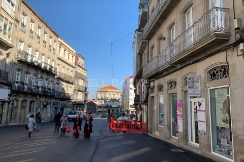 Liikekiinteistö myytävänä Vigo, Pontevedra, Espanja , 135 m2 No. 160233 - kuva 13