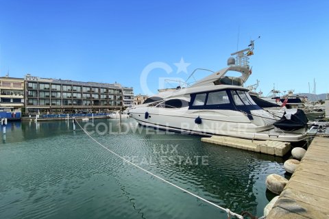 Сasa en venta en Empuriabrava, Gerona, España 128 m2 No. 160228 - foto 1