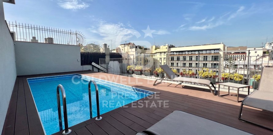 Apartamento en Barcelona, España 2 dormitorios, 112 m2 No. 160231