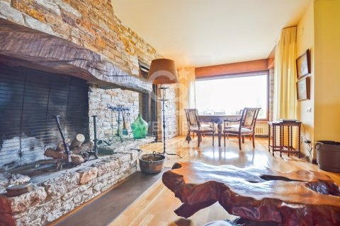 House for rent in Sant Andreu de Llavaneres, Barcelona, Spain 8 bedrooms, 486 sq.m. No. 160497 - photo 20