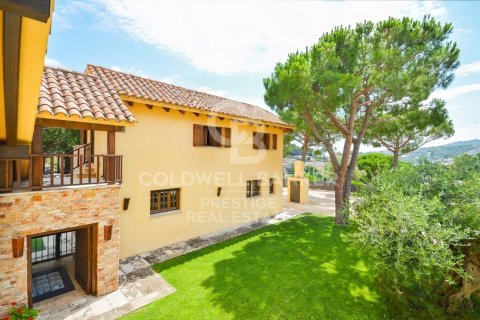 House for rent in Sant Andreu de Llavaneres, Barcelona, Spain 8 bedrooms, 486 sq.m. No. 160497 - photo 12