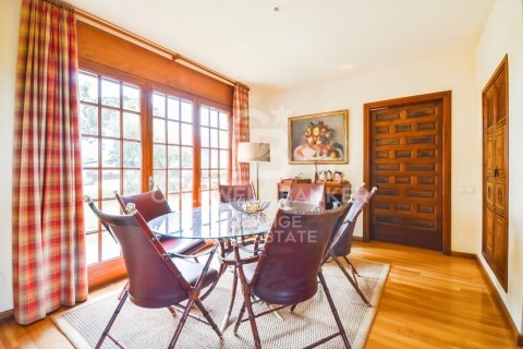 House for rent in Sant Andreu de Llavaneres, Barcelona, Spain 8 bedrooms, 486 sq.m. No. 160497 - photo 18