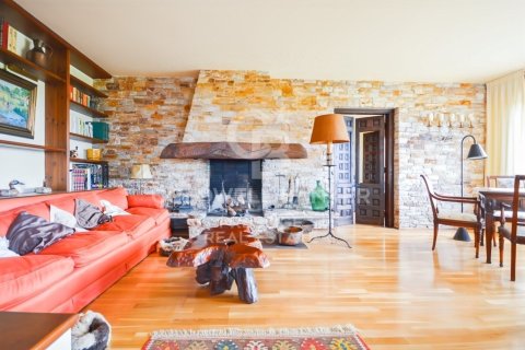 House for rent in Sant Andreu de Llavaneres, Barcelona, Spain 8 bedrooms, 486 sq.m. No. 160497 - photo 21