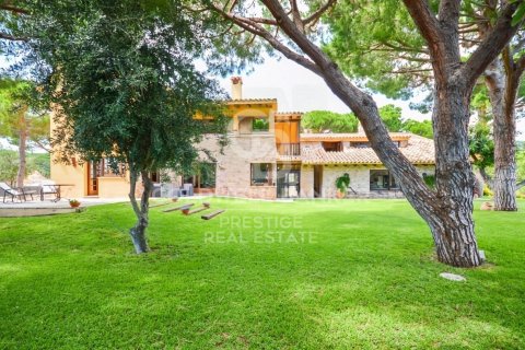 House for rent in Sant Andreu de Llavaneres, Barcelona, Spain 8 bedrooms, 486 sq.m. No. 160497 - photo 5