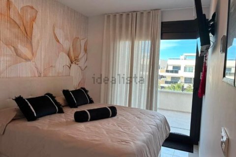 Huoneisto myytävänä La Florida, Alicante, Espanja, 4 makuuhuonetta, 270 m2 No. 189477 - kuva 14