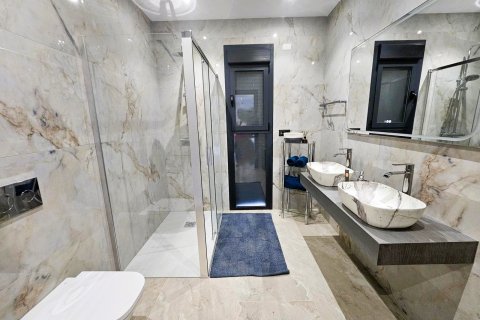 Finca en venta en Ciudad Quesada, Alicante, España 4 dormitorios, 213 m2 No. 189475 - foto 6