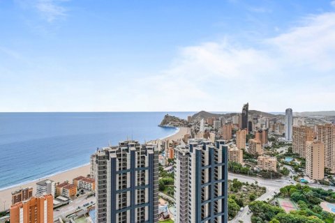 Huoneisto myytävänä Benidorm, Alicante, Espanja, 2 makuuhuonetta, 145 m2 No. 180051 - kuva 5