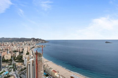 Apartamento en Benidorm, Alicante, España 2 dormitorios, 145 m2 No. 180051