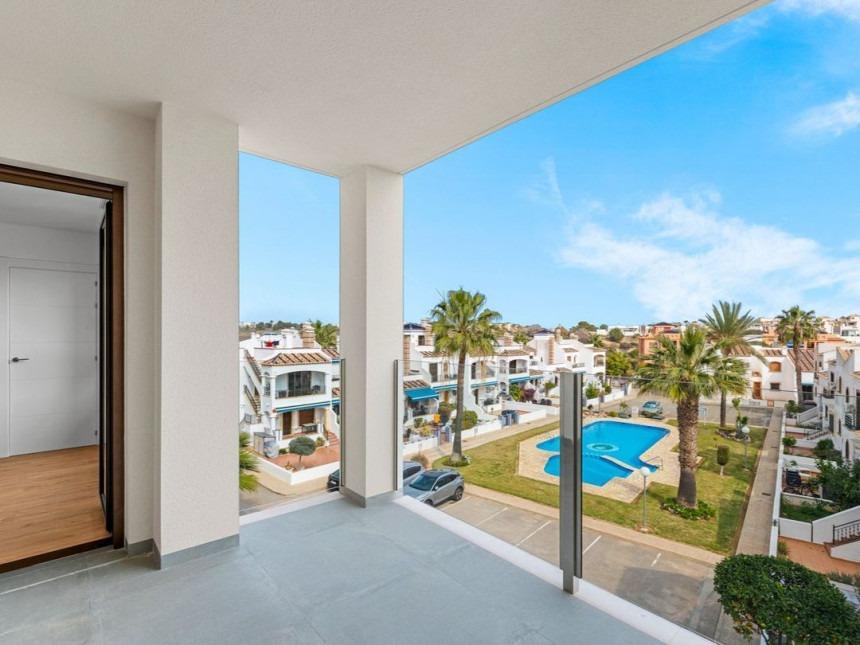 Takvåning i Alicante, Spanien 2 sovrum, 103 kvm. Nr. 179327