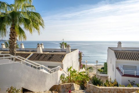 Casa adosada en venta Alicante, España 3 dormitorios, 99 m2 No. 138511 - foto 2