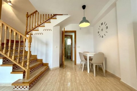 Casa adosada en venta Alicante, España 3 dormitorios, 99 m2 No. 138511 - foto 6
