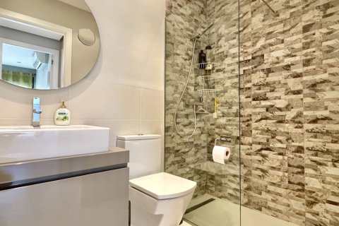 Apartament w Villamartin, Alicante, Hiszpania 2 sypialnie, 79 mkw. nr 138510 – zdjęcie 12