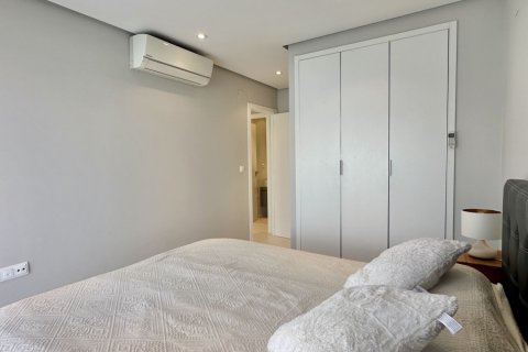 Apartament w Villamartin, Alicante, Hiszpania 2 sypialnie, 79 mkw. nr 138510 – zdjęcie 27