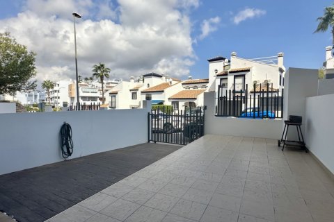 Apartament w Villamartin, Alicante, Hiszpania 2 sypialnie, 79 mkw. nr 138510 – zdjęcie 9