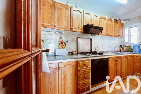 Huoneisto myytävänä Cunit, Tarragona, Espanja , 91 m2 No. 172346 - kuva 3