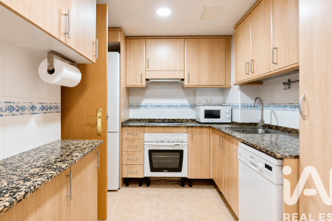 Apartamento en venta en Salou, Tarragona, España 3 dormitorios, 121 m2 No. 172344 - foto 5