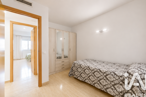 Apartamento en venta en Salou, Tarragona, España 3 dormitorios, 121 m2 No. 172344 - foto 12