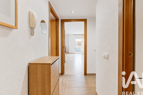 Apartamento en venta en Salou, Tarragona, España 3 dormitorios, 121 m2 No. 172344 - foto 2