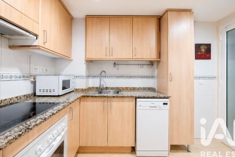 Apartamento en venta en Salou, Tarragona, España 3 dormitorios, 121 m2 No. 172344 - foto 4