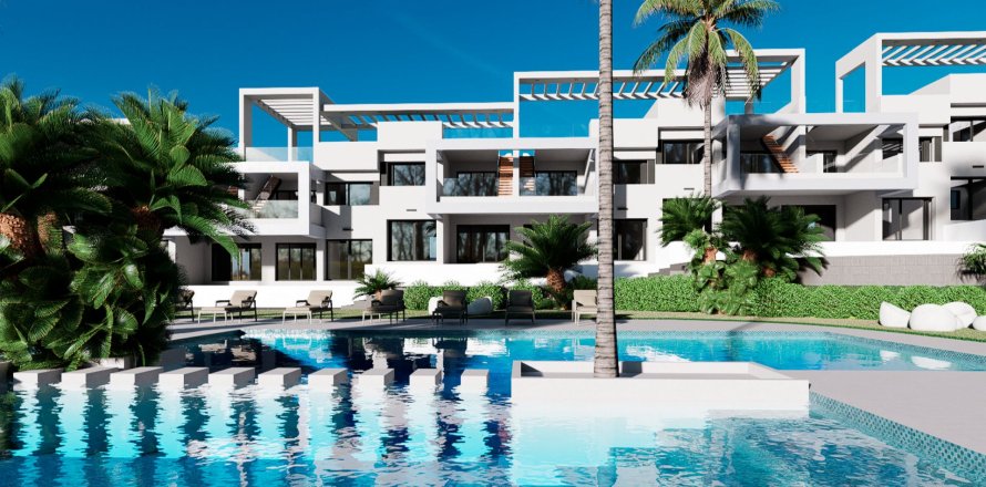 Bungalow in Benidorm, Alicante, Spain 3 bedrooms, 185 sq.m. No. 134599