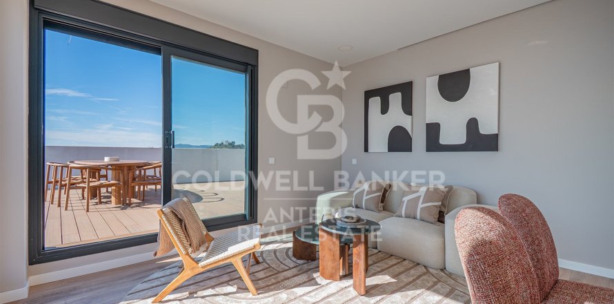 Пентхаус в Монтгат, Барселона, Испания 3 спальни, 96м2 №157492