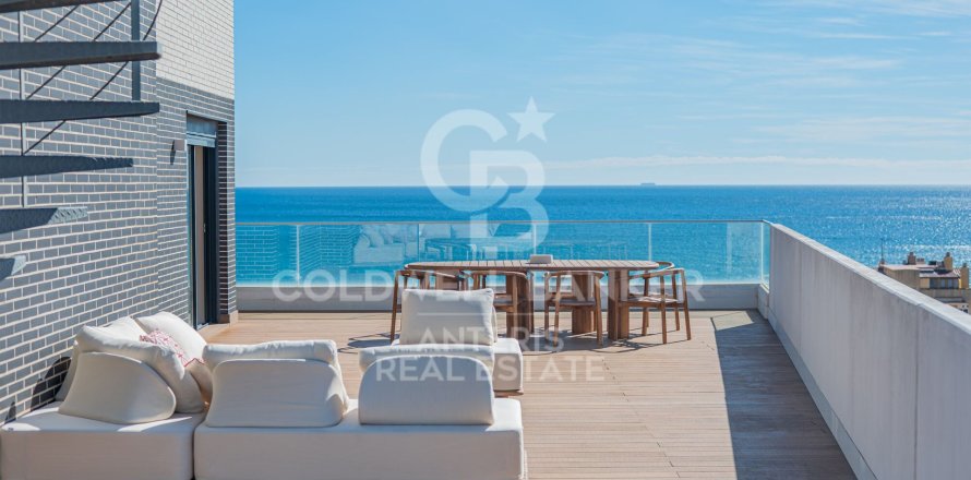 Attico a Montgat, Barcelona, Spagna 3 camere da letto, 96 mq. N° 157492