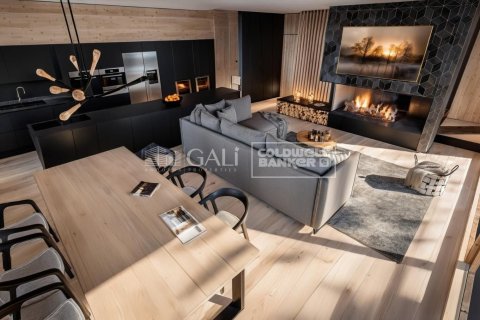 House for sale in Principado De Andorra (Ninguna Poblacion Tiene C.P.), Lleida, Spain 4 bedrooms, 349 sq.m. No. 157489 - photo 17