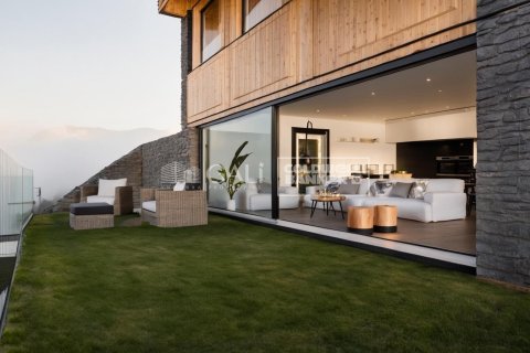 House for sale in Principado De Andorra (Ninguna Poblacion Tiene C.P.), Lleida, Spain 4 bedrooms, 349 sq.m. No. 157489 - photo 18