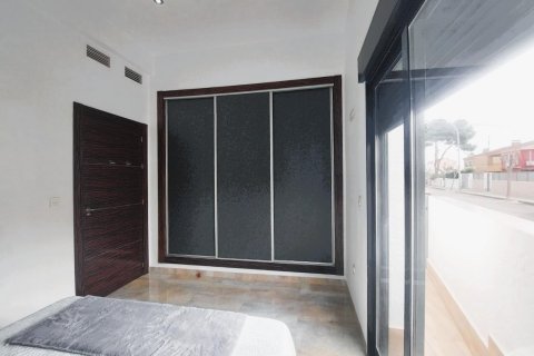 Villa for sale Torre de la Horadada, Alicante, Spain 3 bedrooms, 144 sq.m. No. 115902 - photo 16