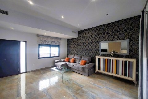 Villa for sale Torre de la Horadada, Alicante, Spain 3 bedrooms, 144 sq.m. No. 115902 - photo 9